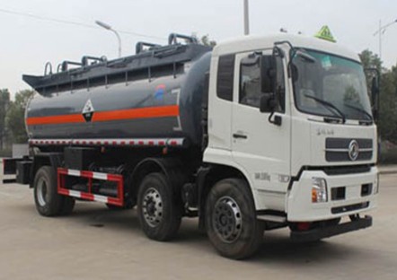 潤知星牌SCS5254GFWDFH型東風天錦小三軸腐蝕性物品罐式運輸車 潤知星牌SCS5254GFWDFH型東風天錦小三軸腐蝕性物品罐式運輸車